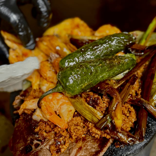 Molcajete.