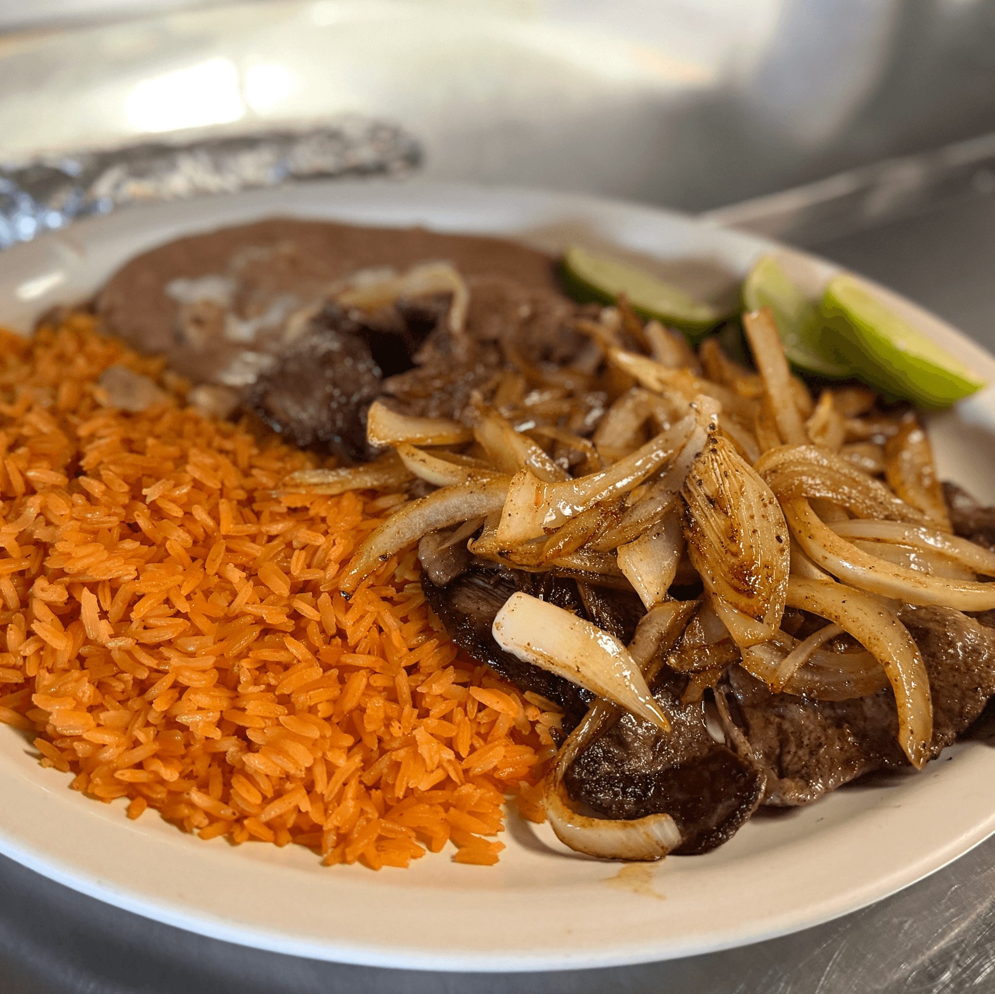 Plato De Asada.