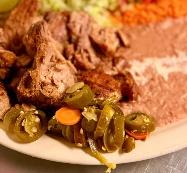 Plato De Carnitas.
